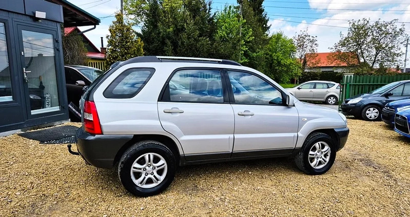 Kia Sportage cena 17500 przebieg: 199000, rok produkcji 2005 z Łapy małe 704